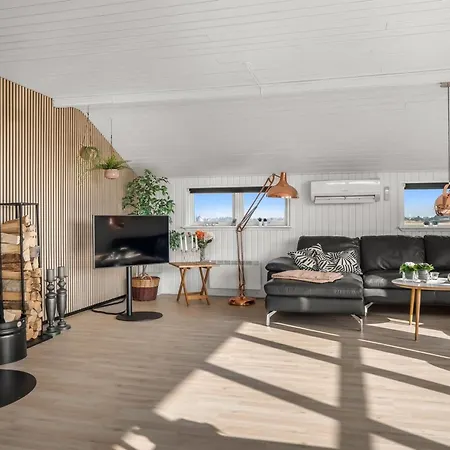 Withger - 300m From The Sea By Interhome Nyaraló *